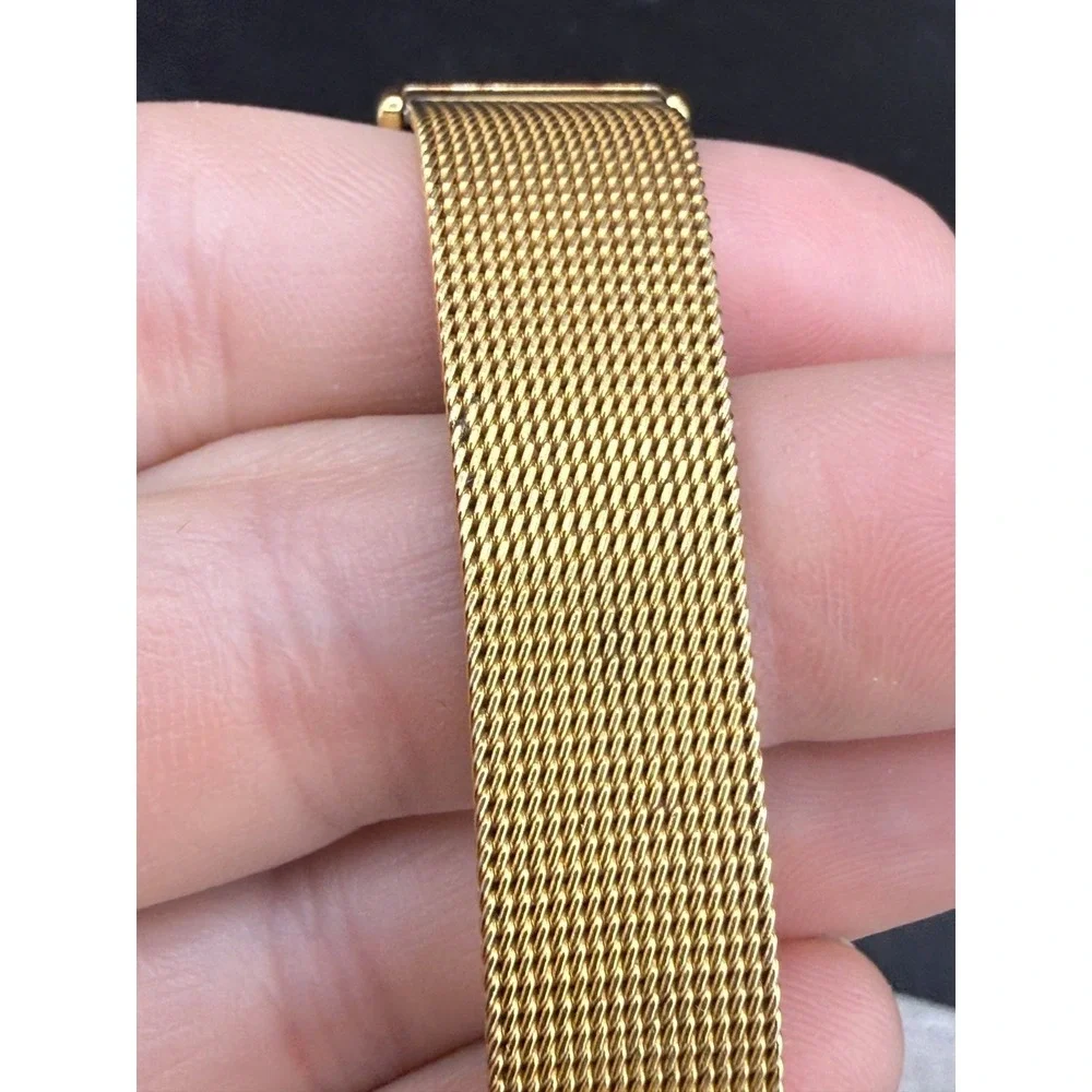 Vintage Skagen Watch Women Black‎ Dial Gold Tone 6.5